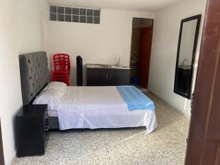 Habitación amoblada cerca ala badilica - Buga - 2