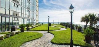 Single or Double Beach Studio Oceanfront Pool & Tiki - Daytona Beach Shores - 5