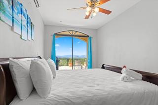 Majestic Oceanview Condo with King Beds - 4