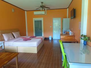 Khao Sok Country Resort - 3