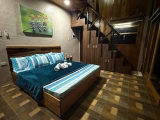 Farmer's Paradise -  - 4