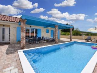 Jurenda Comfortable holiday residence - Sukošan - 5