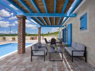 Jurenda Comfortable holiday residence - Sukošan - 3