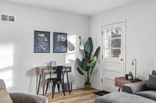 Boho Beauty Newly Remodeled 4BD 3 FULL BATH - 2