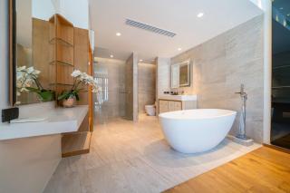 Ocean Bliss - BluePoint 3BR Apartment 812 with Terrace and Awe-Inspiring Views of Patong Bay - Patong Beach - 4