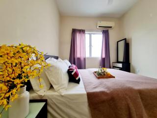 Koi 7 Guest 2 Room Puchong IOI Sunway Lagoon Pyramid Bkt Jalil Pavilion Bkt Jalil Stadium - Puchong - 1