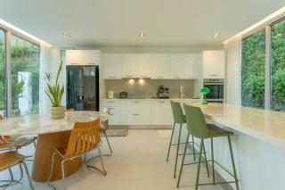 Nicest In Phuket 4Br 1 km Bang Tao Beach V141 - Ban Thalat Choeng Thale - 1