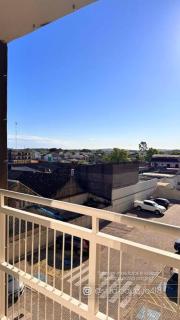 Lindo Apto bem localizado com estacionamento - 1