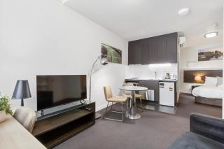 Cozy 1BR Apt in Downtown Melbourne w Wi-Fi - Melbourne - 9