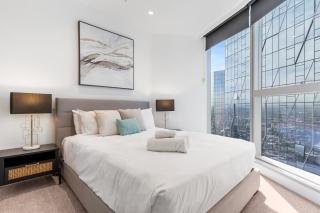 Brand New Apt Best CBD Area Lvl 59 w Views! - 8