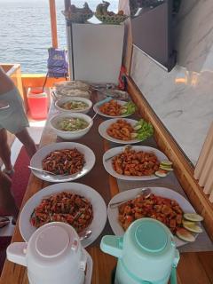 Komodo live a board Cruise - Labuan Bajo - 1