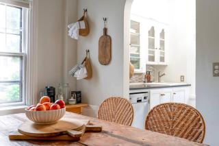 Stunning Apartment in Historic Federal Hill Mansion near Downtown & College Hill - 3