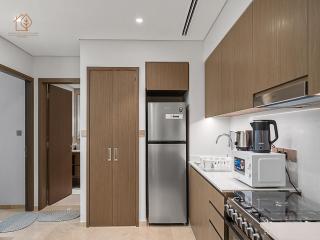 Luxury Home with City Views Near Dubai Mall 196GR-1 - 2