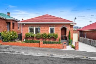 New Town Bungalow - A Leafy Family Haven - New Town - 9