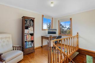Country-style Stunner - Bushland Peace & Privacy - Margate - 6