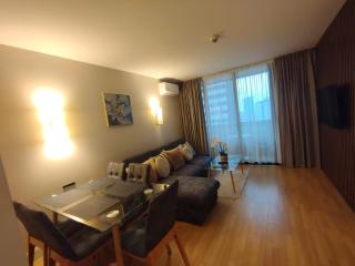 Black Sea Breeze Apartment - Batumi - 7