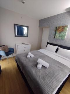 Black Sea Breeze Apartment - Batumi - 3