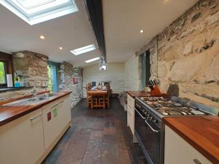 Y Cwtch - Panoramic mountain views within Snowdonia's National Park - 4x4 only - 9