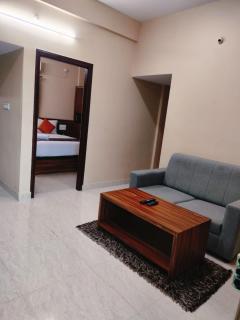 Golden Chariot 1BHK Flat Manyata Tech Park - Bangalore - 5
