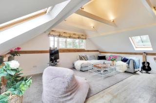 Pass the Keys Lovely Countryside Barn Conversion Cottage - Cowden - 5