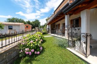 Angela by Briskva - Buzet - 9