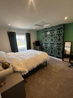 Lento Apartment - Winchester - 0