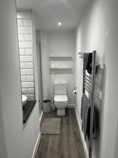 Lento Apartment - Winchester - 7