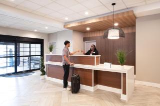Staybridge Suites Atlanta Airport - Atlanta - 3