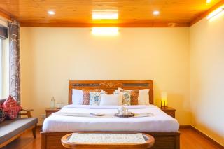 Alaya Stays 2 BHK with Garden & Balcony - Villa Harmony - 2