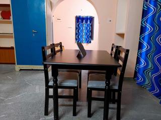 SIGNlN Homestay Master Four Guest Room First EFs Triple 8 Triple 6 zero 628 - Tirupati - 9