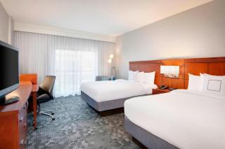 Courtyard by Marriott Savannah Midtown - Savannah - 3