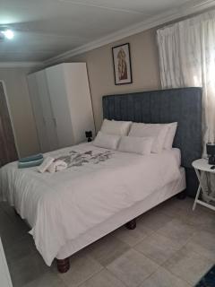 Tree Haven Guesthouse - 4