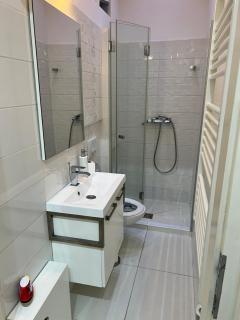 Dave Apartman 3 - 5
