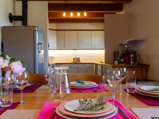 Holiday Home Chalet Mirabelle by Interhome - 1