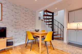 25A City Road · Luxury City centre townhouse with courtyard Pass the Keys - Cambridge - 3