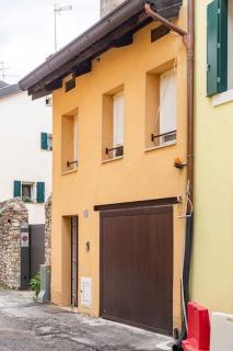 Terratetto in centro con parcheggio - 9