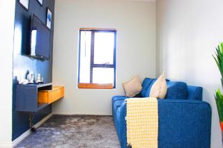 Cozy One-Bedroom in Trendy Midrand - Midrand - 9