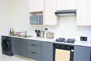 Cozy One-Bedroom in Trendy Midrand - Midrand - 3