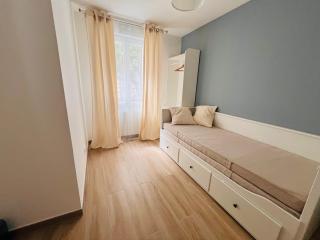 Proche Paris & Stade De France & Adidas Arena - 8