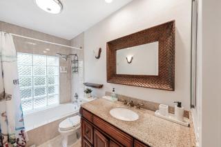 Sun-Filled House with pool by PMI - 7