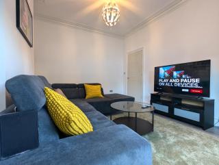 Large Edwardian Cadbury Home 4 bed 3 bath - Birmingham - 7