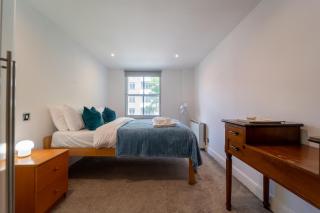 2BR Flat with Parking in London - Londres - 2