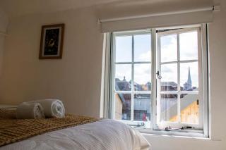 Cathedral Views Grade II Listed Mews Cottage - Salisbury - 3
