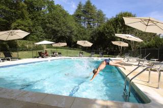 Domaine de Puy Robert LASCAUX - A 800m Grotte de Lascaux - Hôtel avec piscine - Chambres et gîtes-appartements - Sarlat - Dordogne - 8
