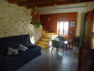 La Bruyère aux Lamas - Saint-André-dʼApchon - 8