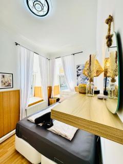 10 BR Apartment for Groups, 8-Min to Rathausplatz - Vienne - 4