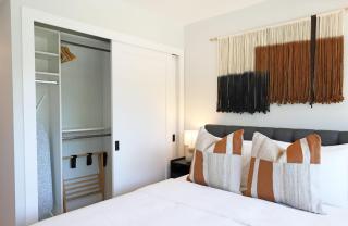 Townhouse in Heart of South Beach Miami Steps to Sea - 6