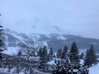 Grand Chalet pour 10 avec vue magnifique sur les pistes et les montagnes à 10mn à pied des pistes - Eaux-Bonnes - 2
