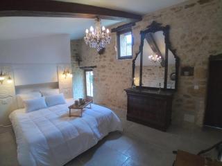 Les Terrasses du Carlat, Le Logis, Demeure raffinée, situation idéale Dordogne, vues, piscine - 1