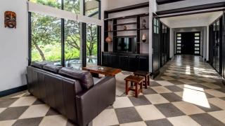 Nostalgic Retro Home on Luxurious Lot with a Private Infinity Pool and Ocean Views - 1